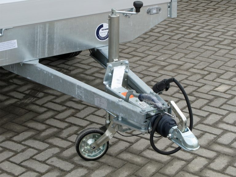 HAPERT Azure H-1 | 1350 | 2600 x 1500 | Bereifung 185 R14 C